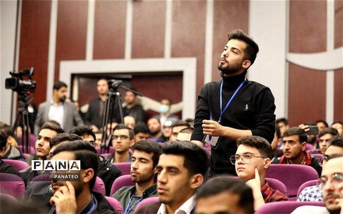 ‌دانشگاه فرهنگیان باید مدارس مختص به خود را برای کارورزی دانشجومعلمان در اختیار داشته باشد