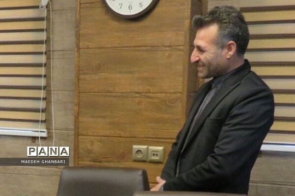 میز خدمت در آموزش و پرورش شهرستان پردیس با حضور  مدیرکل آموزش و پرورش شهرستان‌های استان تهران