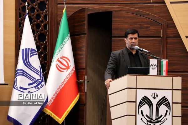 مراسم تجلیل از پژوهشگران و فناوران برتر استان قم