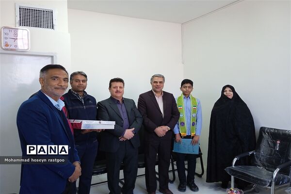 بازدید مدیرکل مدارس سما کاشمر از دبیرستان پسرانه غیر دولتی سما
