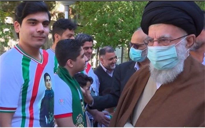 «مرشدخوانی» در محضر رهبر انقلاب را افتخار شیرین زندگی خود می‌دانم