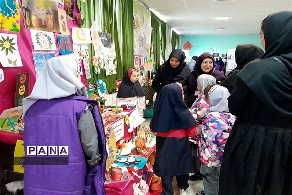 افتتاح نمایشگاه دستاوردهای علمی و پژوهشی در البرز
