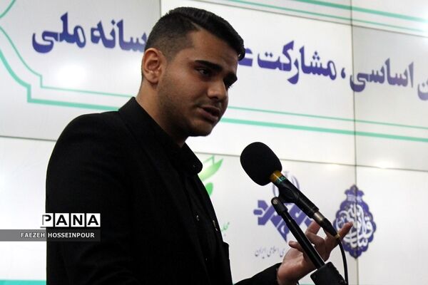 بازدید اعضای مجلس دانش‌آموزی از صداوسیما‌