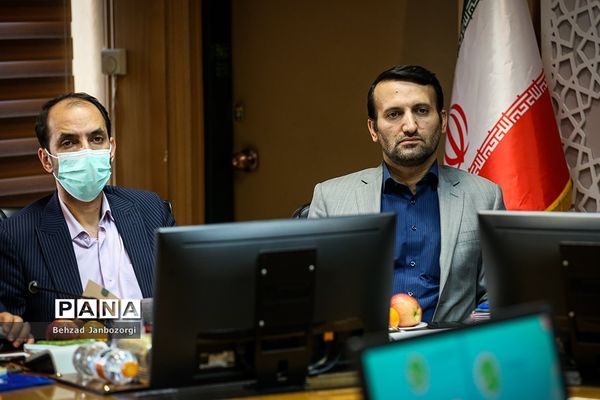 جلسه هیات امنای سازمان دانش‌آموزی