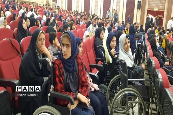 برگزاری همایش بزرگداشت روز جهانی معلولین