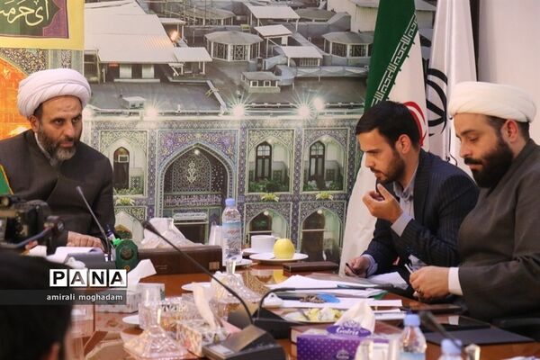 پنجمین نشست معاون استاندار با تشکل های دانش آموزی ناحیه 4 مشهد