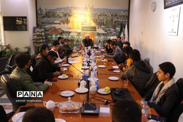 پنجمین نشست معاون استاندار با تشکل های دانش آموزی ناحیه 4 مشهد
