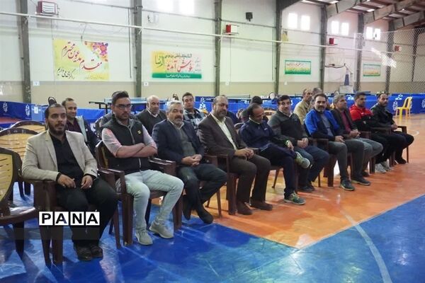 برگزاری مسابقات تنیس روی میز دانش‌آموزان پسر متوسطه دوم استان یزد در شهرستان مهریز