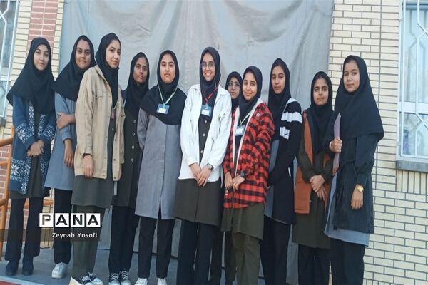 اجرای طرح مدام در دبیرستان نمونه دولتی امام رضا (ع) و فرزانگان