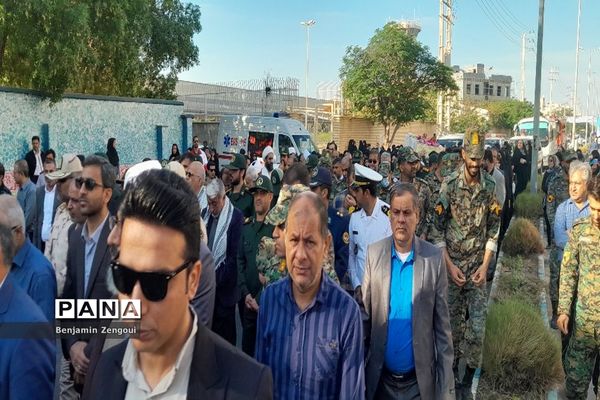 استقبال از پیکر شهدای گمنام در بوشهر