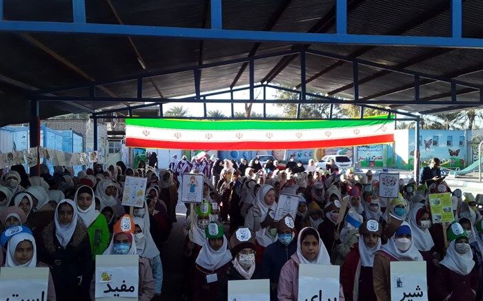 آیین افتتاحیه مراسم توزیع شیر رایگان در مدارس شهرستان بم/فیلم
