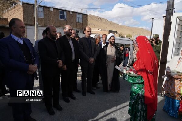 آیین بهره‌برداری از مدارس در روستاهای محروم شهرستان فریدونشهر