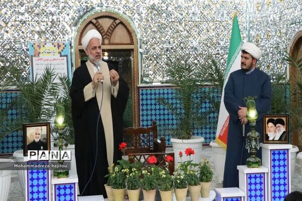 محفل انس با قرآن کریم در هفته قرآن عترت و نماز در ساوه