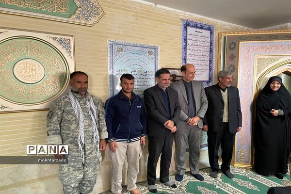 یادواره شهدا در دبیرستان متوسطه دوره ی دوم شاهد صارمیه 6