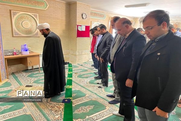 یادواره شهدا در دبیرستان متوسطه دوره ی دوم شاهد صارمیه 6