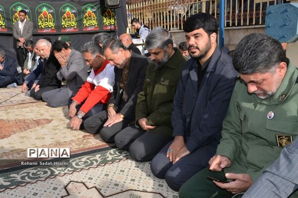 آیین تشییع شهید گمنام در اداره آموزش و پرورش آباده