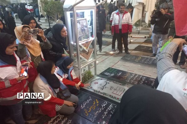 حضور اعضای جوانان فعال جمعیت هلال‌احمر استان خراسان شمالی  درکرمان