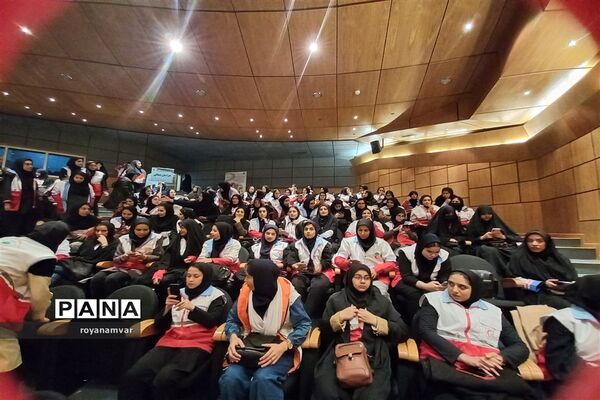 حضور اعضای جوانان فعال جمعیت هلال‌احمر استان خراسان شمالی  درکرمان