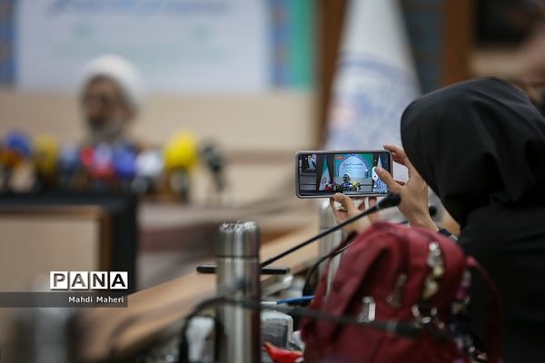نشست خبری دبیرشورای عالی انقلاب فرهنگی
