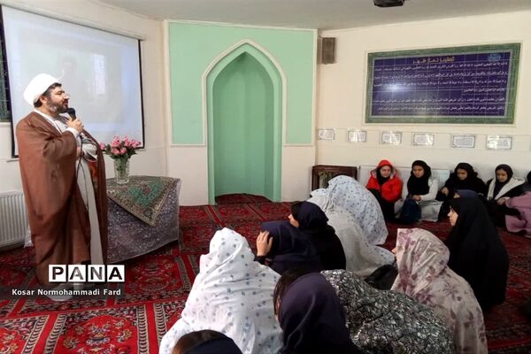 برگزاری زنگ گفت‌وگو در واحدهای آموزشی اسلامشهر