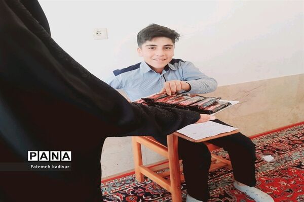 برگزاری مسابقات قرآن و عترت  در مدارس متوسطه آباده