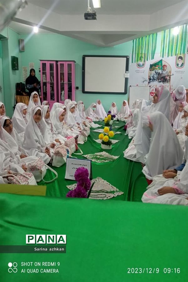 مراسم ختم  صلوات  در مدرسه شاهد معصومه محمودی بیرجند