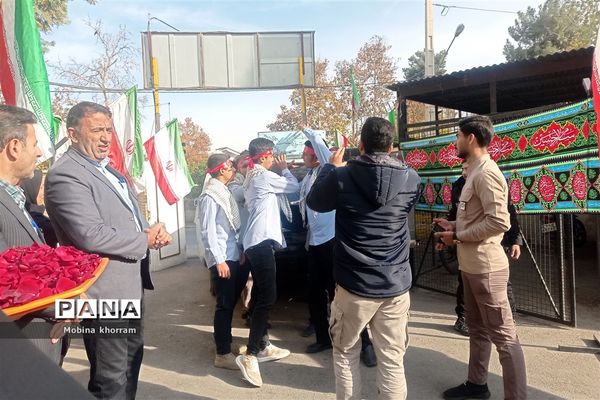 مراسم استقبال از پیکر شهید گمنام درمدرسه پسرانه خورسندیان(۲)