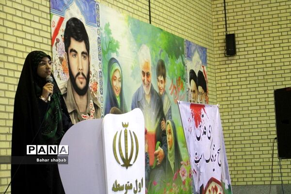 دانش‌آموزان بوشهری با شهید گمنام وداع کردند
