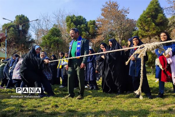 اردوی آموزش تشکیلاتی پیشتازان جهادی دانش‌آموزان ناحیه ۶ مشهد
