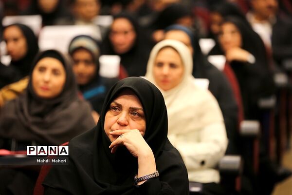 جشنواره ملی بزرگداشت پژوهشگران و فناوران برگزیده وزارت آموزش و پرورش