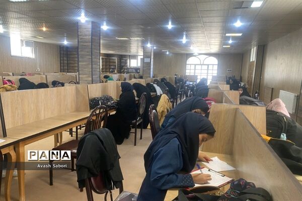 برگزاری مسابقات نماز، قرآن و عترت مقطع متوسطه دختران آباده