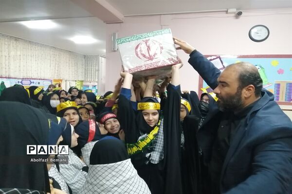 استقبال از پیکر مطهر شهید گمنام در مدرسه شاهد مریم قم