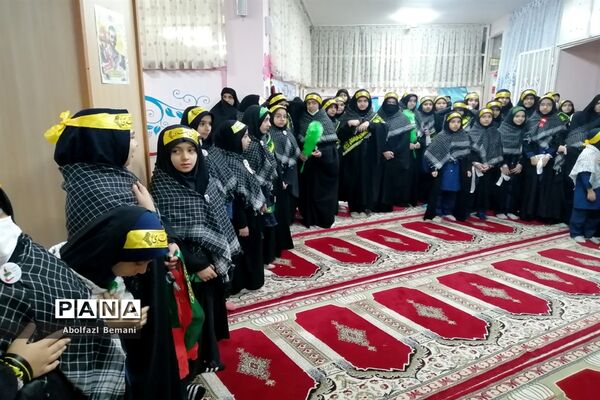 استقبال از پیکر مطهر شهید گمنام در مدرسه شاهد مریم قم
