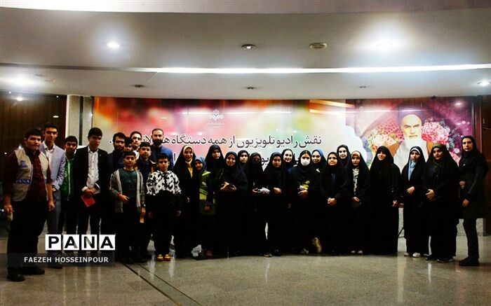 درخشش دانش‌آموزان شهرستان‌های تهران در هیات رئیسه‌های مجلس و مجامع دانش‌آموزی/فیلم