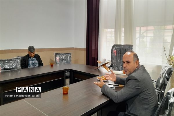 جلسه هماهنگی آیین استقبال شهدا گمنام در مدارس شهرستان
