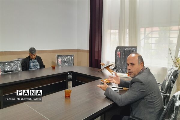 جلسه هماهنگی آیین استقبال شهدا گمنام در مدارس شهرستان