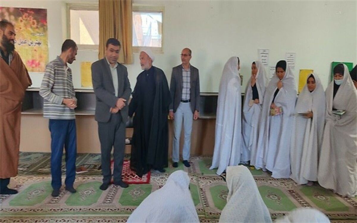 بهترین الگوبرای زنان و دختران حضرت زهرا(س) است