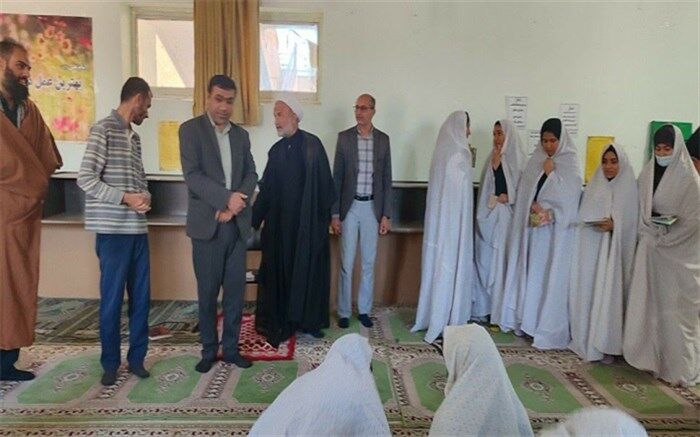 بهترین الگوبرای زنان و دختران حضرت زهرا(س) است