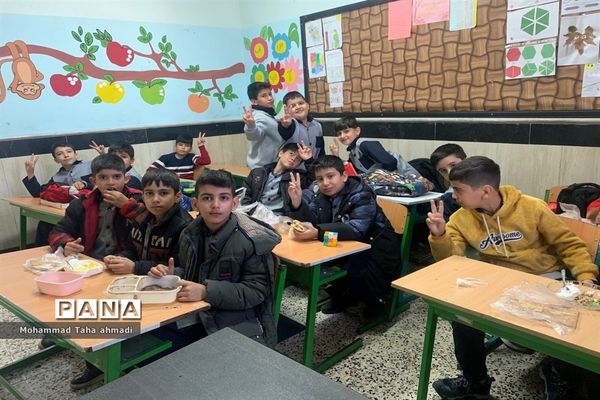 اجرای طرح مدام درمدرسه معلم شهرآشخانه