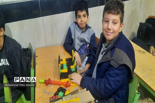 اجرای طرح مدام درمدرسه معلم شهرآشخانه