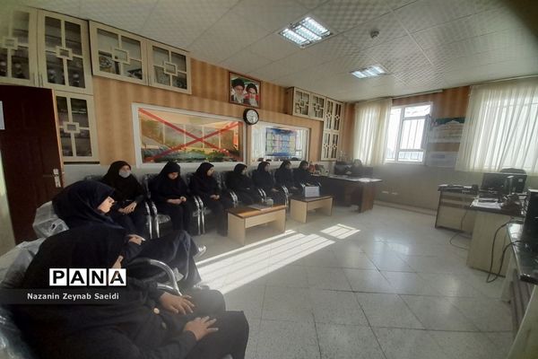 طرح مدام در دبیرستان دخترانه امام حسین شهرستان کاشمر