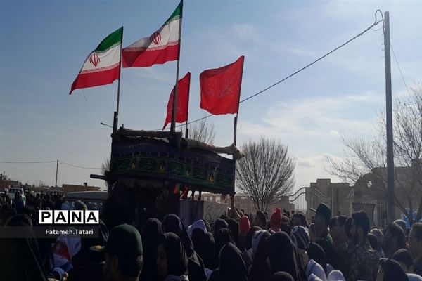 تشییع پیکر شهید گمنام  در شهرستان بام و صفی آباد