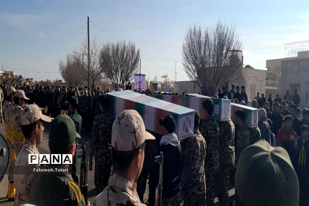 تشییع پیکر شهید گمنام  در شهرستان بام و صفی آباد