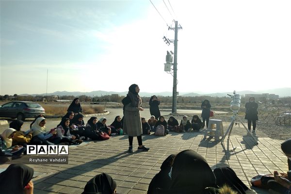 بازدید دانش‌آموزان دبستان شهید خلیل طهماسبی از مجموعه انگاریوم و افلاک نمای دانشگاه فردوسی مشهد