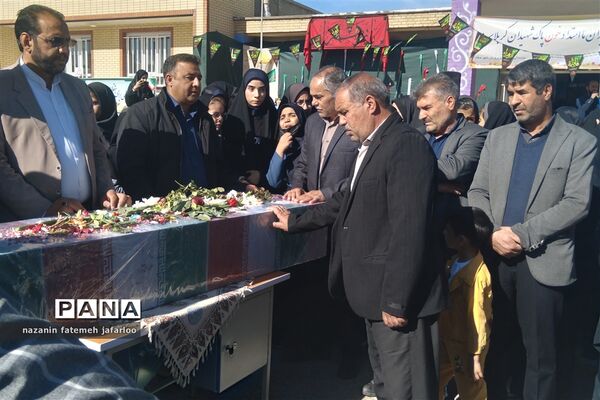 آیین استقبال از پیکر مطهر شهید گمنام دفاع مقدس در شهر صغاد