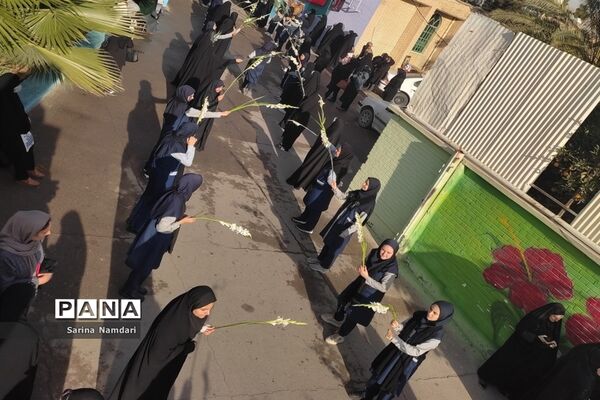 وداع با شهید گمنام در دبیرستان امام حسن عسکری2 ناحیه 3 شیراز
