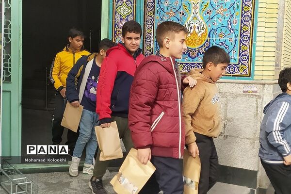 اجتماع بزرگ نوجوانان مقاومت در مسجد امام صادق (ع) اندیشه