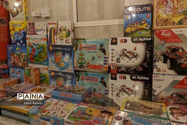 نمایشگاه کتاب و بازی‌های فکری در شهرستان محلات