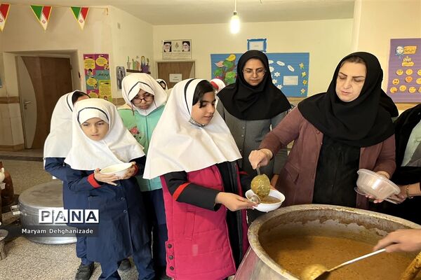 برپایی موکب به‌مناسبت شهادت حضرت فاطمه زهرا (س) در مهریز