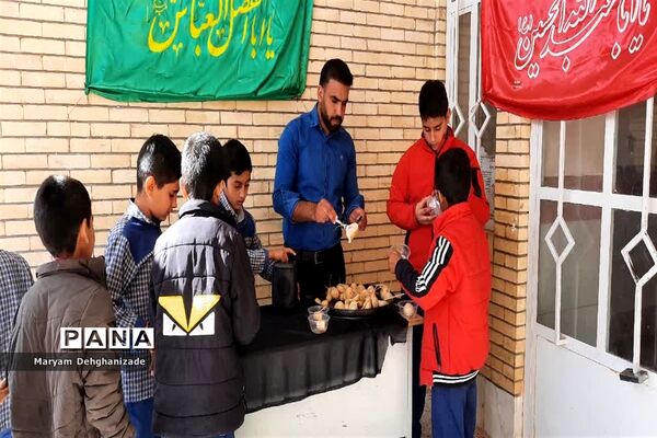برپایی موکب به‌مناسبت شهادت حضرت فاطمه زهرا (س) در مهریز